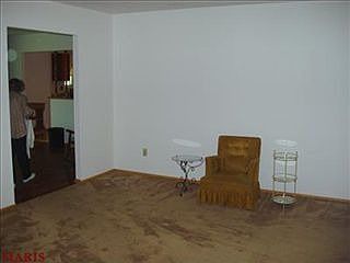 1st image of 11968 Lakecrest Ln