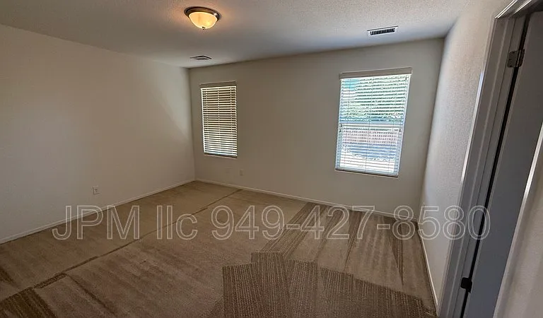330 Bulluno Dr — Photo 10