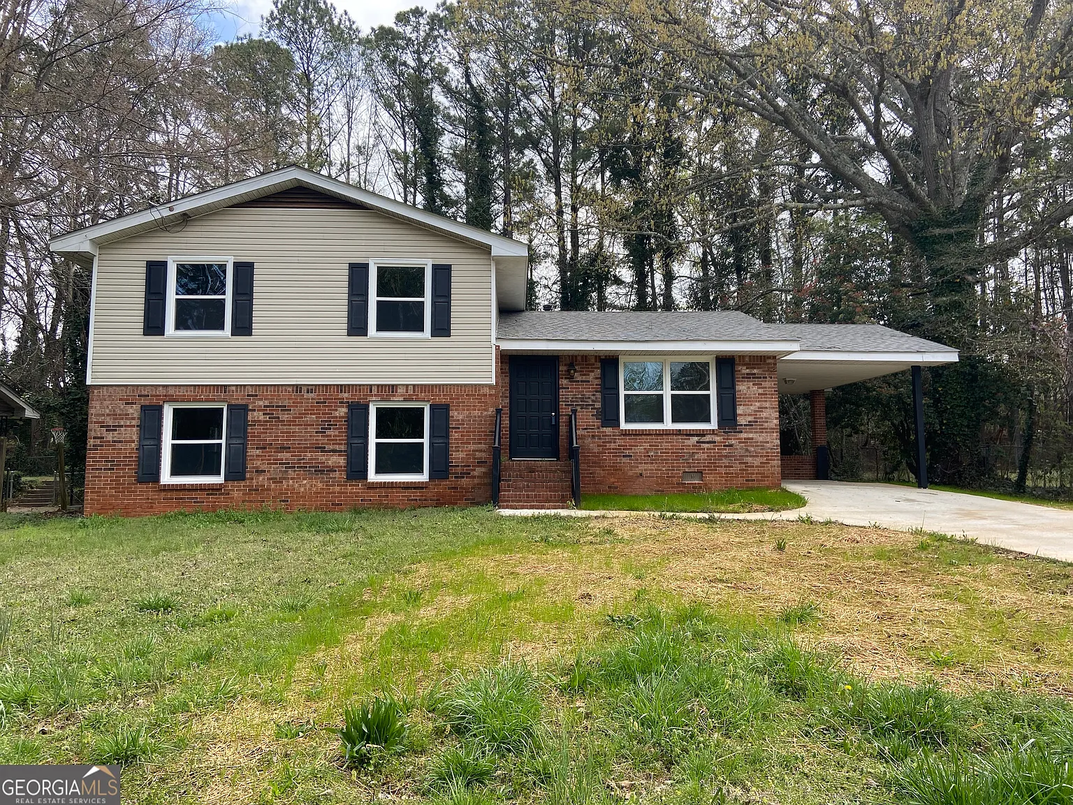 1710 Hallmark Dr photo 1