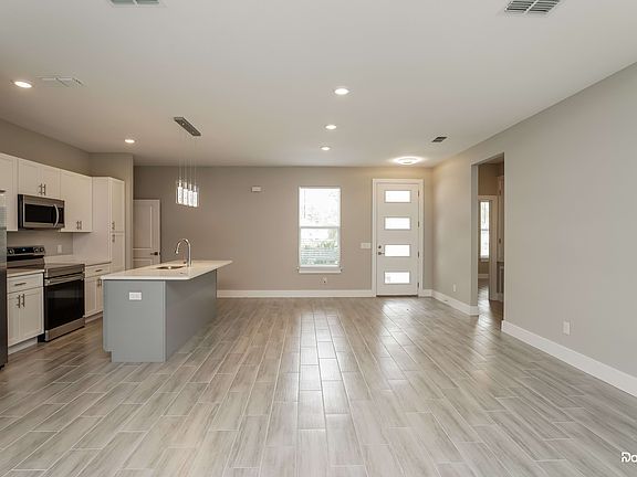 4th image of 226 Fig Ct