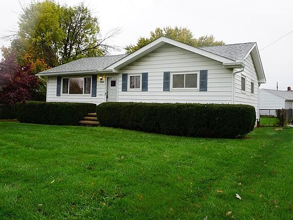 2nd image of 16050 Sylvia Dr
