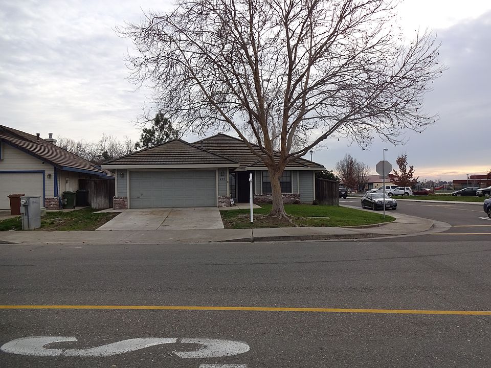 1st image of 832 Lake Canyon Ave