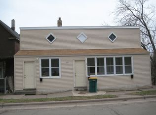 820 W 4th St, Duluth, MN 55806