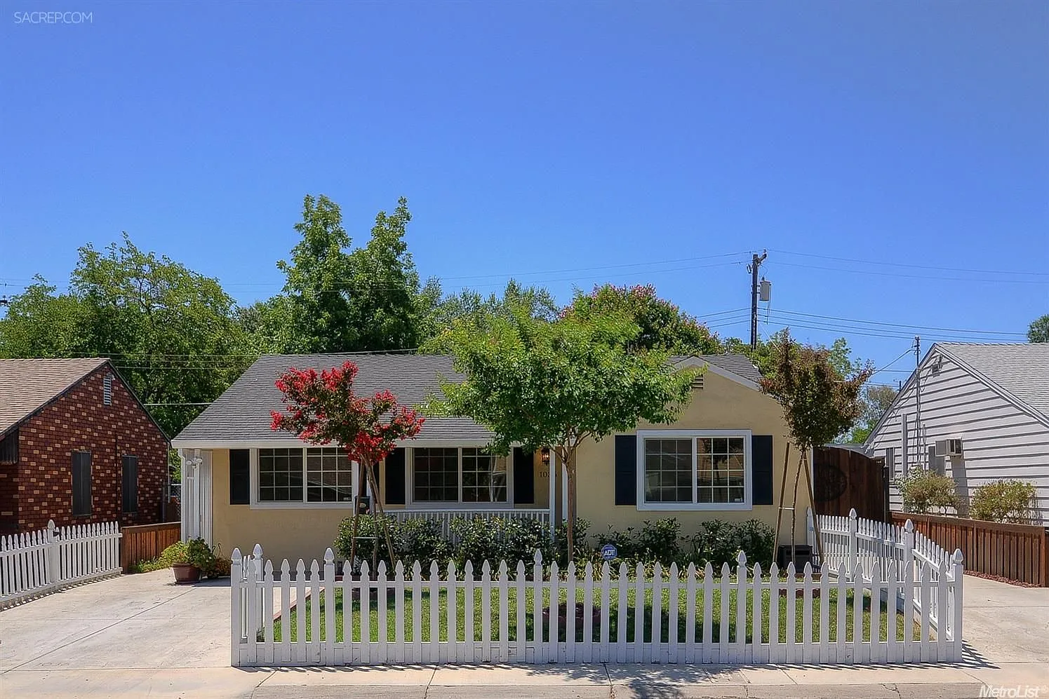 1036 Olivera Way photo 1