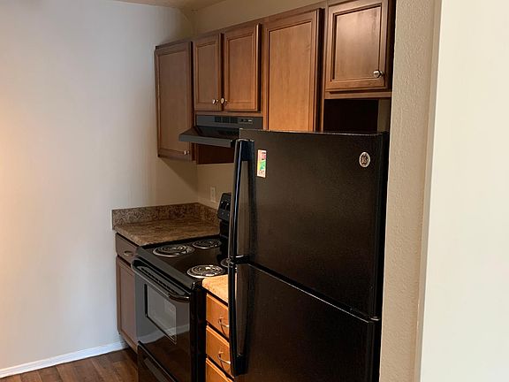 5th image of 1270 Missouri Ct APT 721