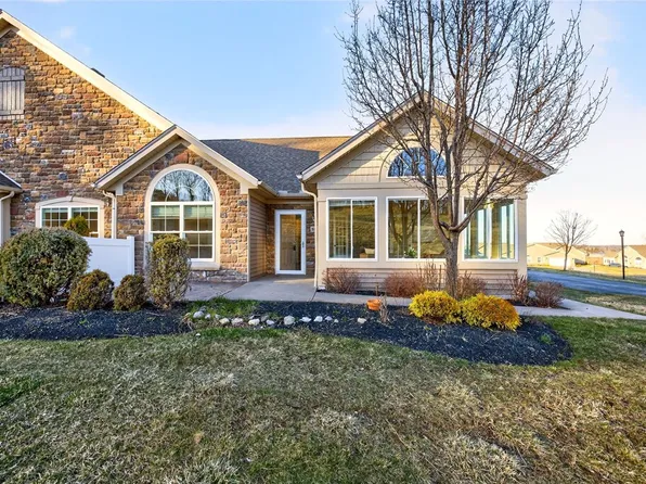 5163 Cheshire Glen Rd, Canandaigua, NY 14424