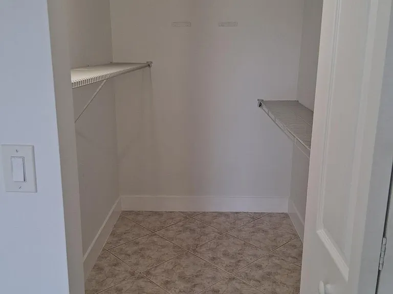 2100 Springdale Blvd #303 — Photo 34