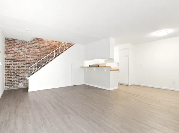 13960 SE 173rd Pl Unit 2, Renton, WA 98058