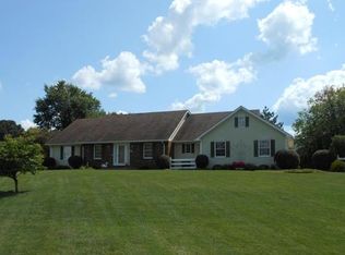 208 Lott St, Jerseyville, IL 62052