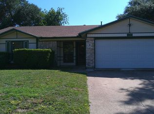 110 Countryside Dr, Arlington, TX 76014