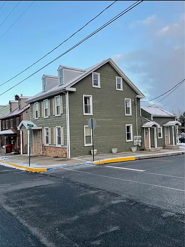 41 E Market St #1 Photo 1