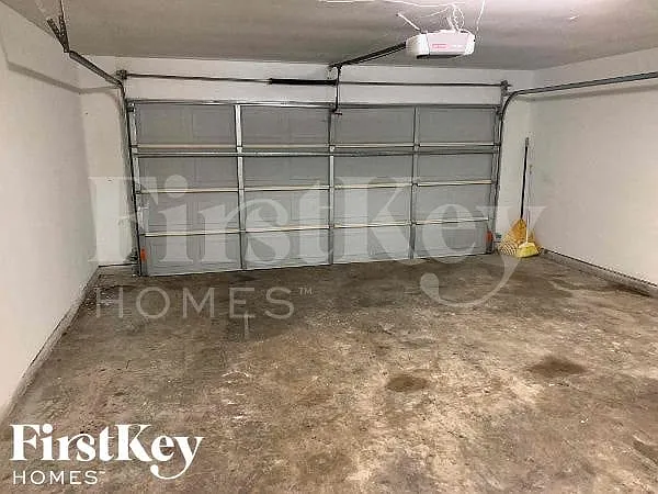 15511 Evergreen Grove Dr — Photo 32