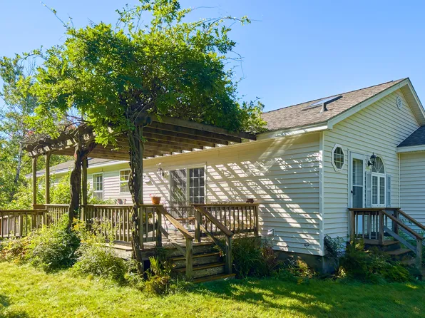 1568 Clarry Hill Road, Union, ME 04862