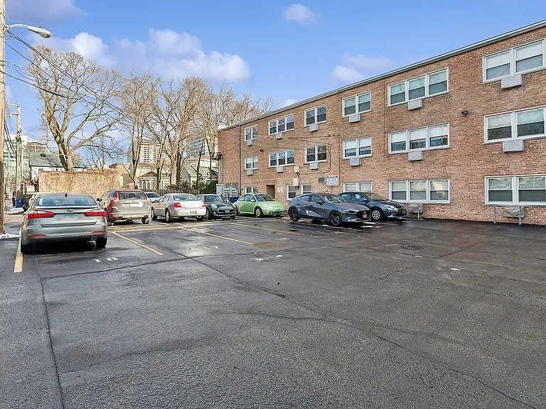 Parking space 17
