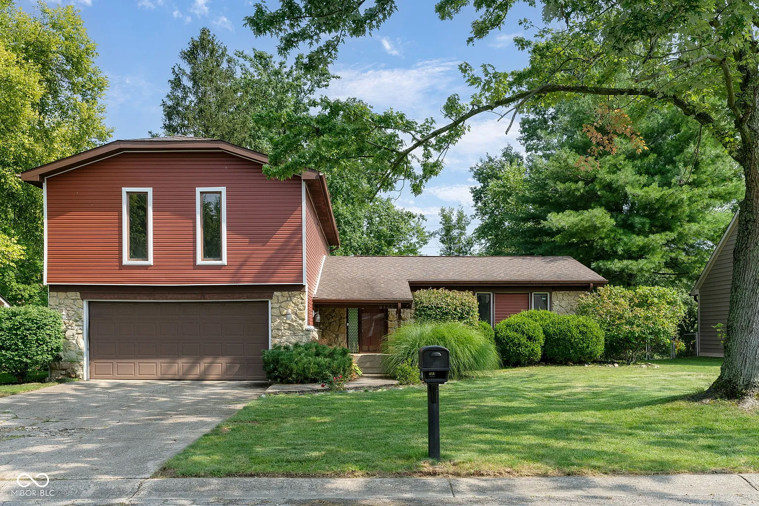 8134 Warbler Way photo 1