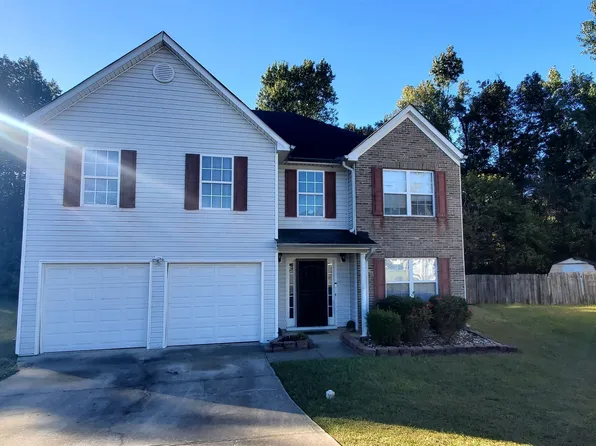 3890 Brookgate Dr, Ellenwood, GA 30294