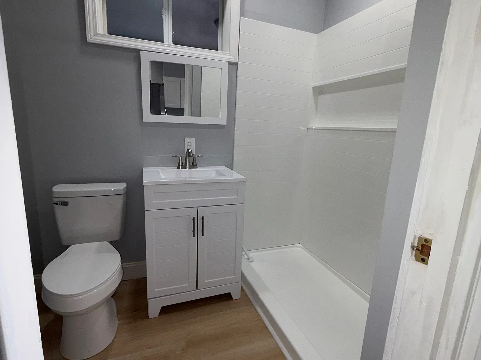 5 bed, 2462 sqft, $3,600 — Photo 2