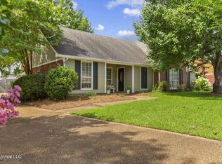 215 Cobblestone Dr, Madison, MS 39110