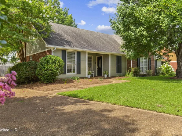 215 Cobblestone Dr, Madison, MS 39110