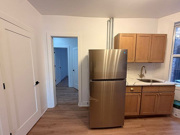 3rd image of 6002 Monroe Pl #11E