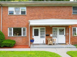 14 Carmine Dr, Wappingers Falls, NY 12590