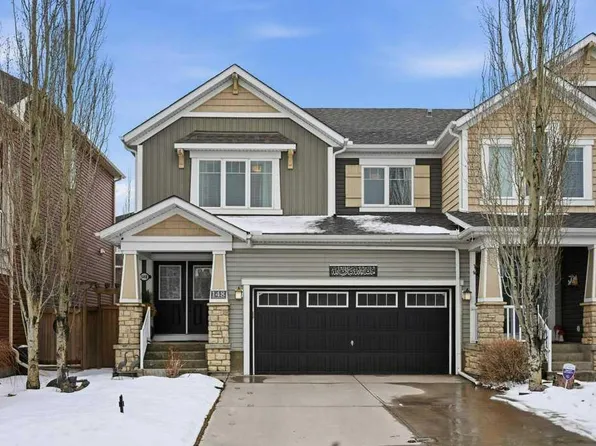 148 E Viewpointe Ter, Chestermere, AB T1X 0P9