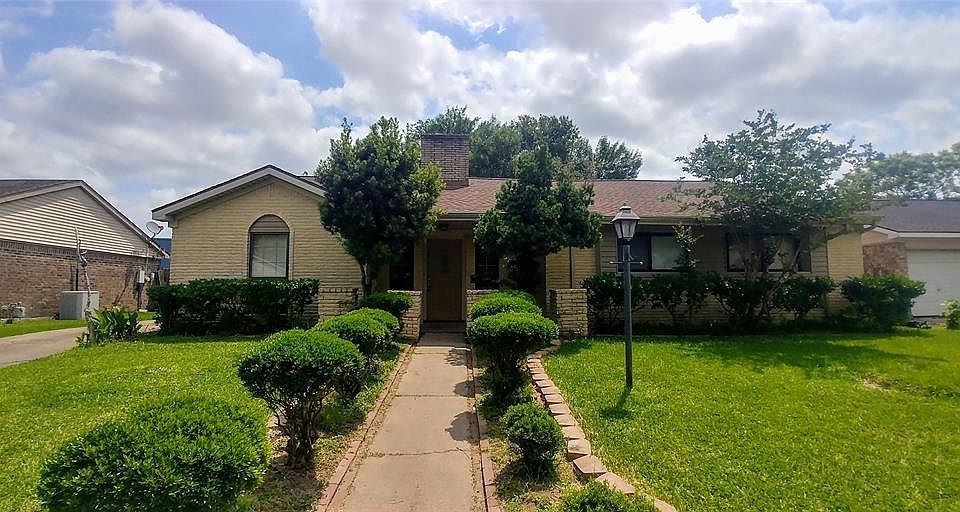 1st image of 7507 Augustine Dr