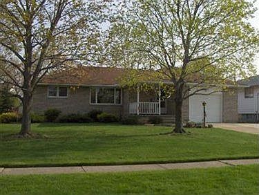 1st image of 1825 W 36th St
