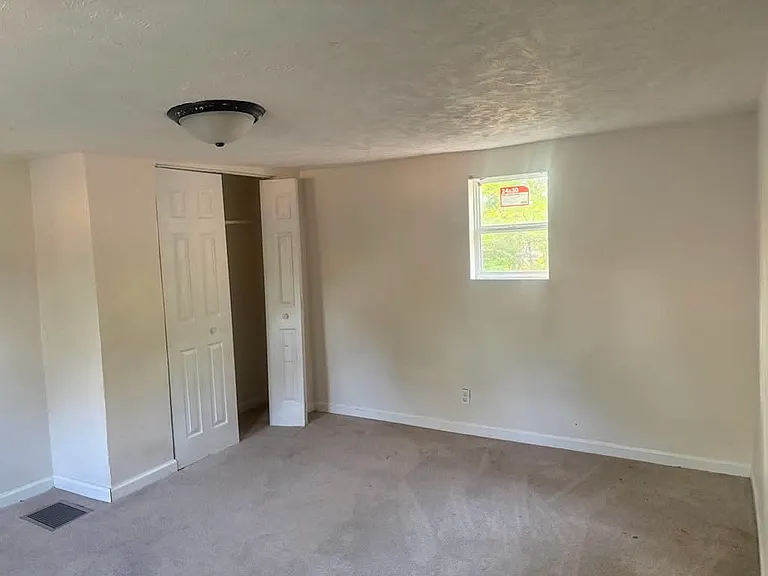 3721 N Lasalle St #2 — Photo 12