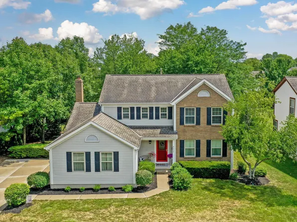 8435 Oak Creek Dr, Lewis Center, OH 43035