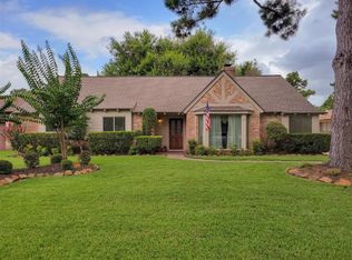 11414 Ash Creek Dr, Houston, TX 77043