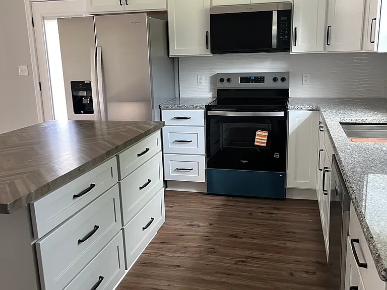344 Mayflower Ave — Photo 5