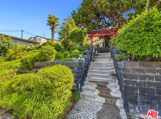 3320 Griffith Park Blvd APT 4, Los Angeles, CA 90027