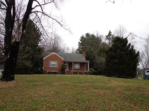 3rd image of 1731 Orchard Dr