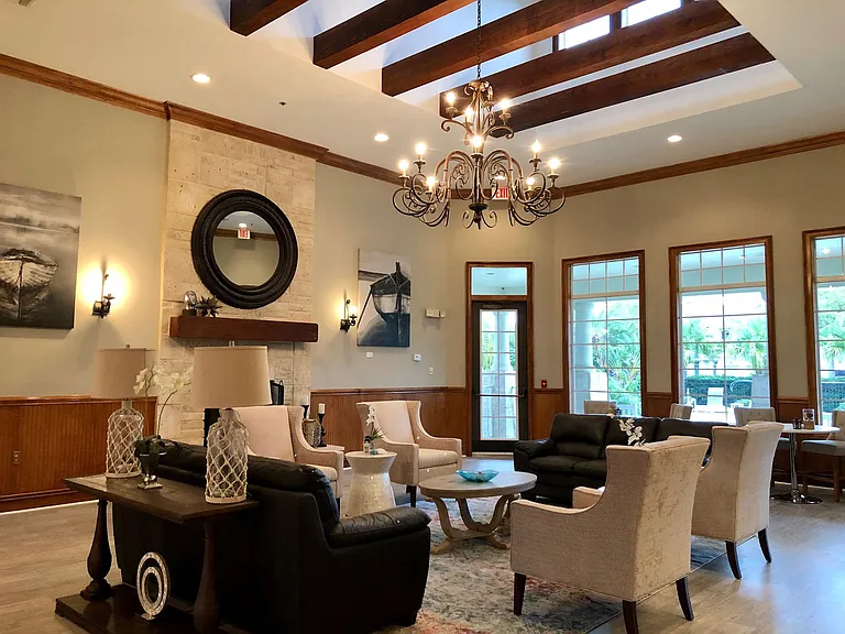Springs at Palma Sola Apartments — Photo 24