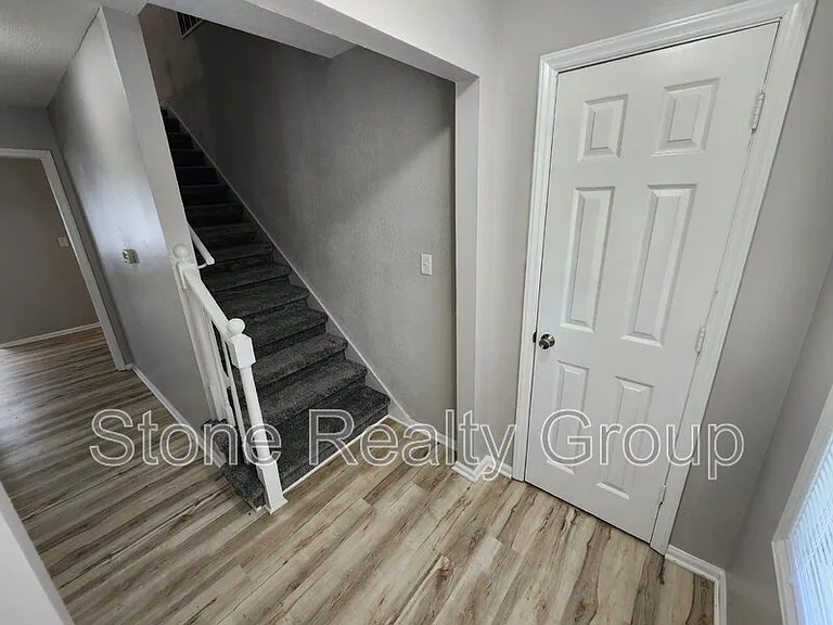 1255 E Dawn Dr — Photo 3