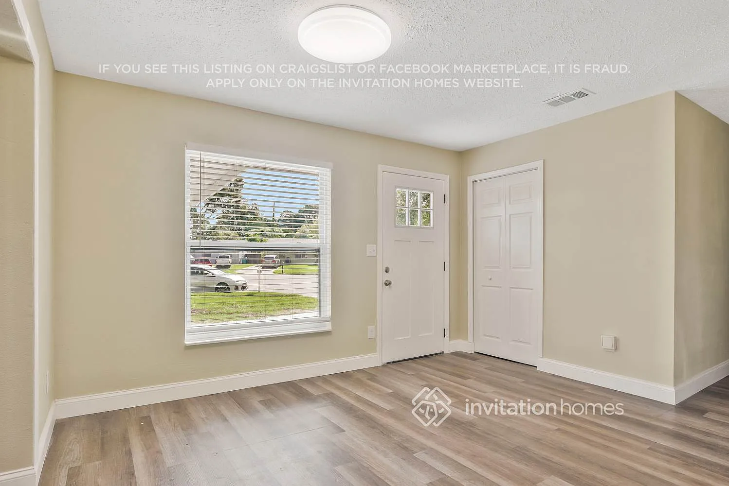 4262 Schank Ct Orlando, FL 32811 — Photo 4
