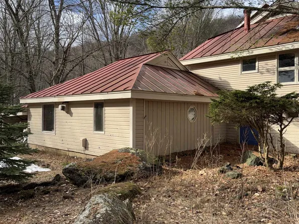 72 Mountain Road, Middletown Springs, VT 05757