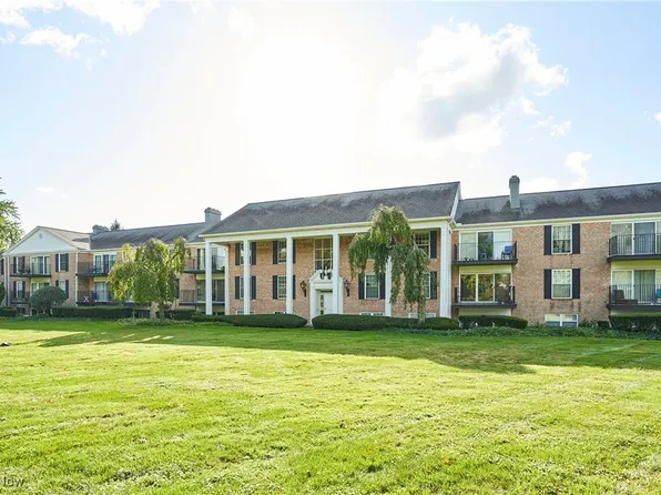 77 Atterbury Blvd APT 209, Hudson, OH 44236