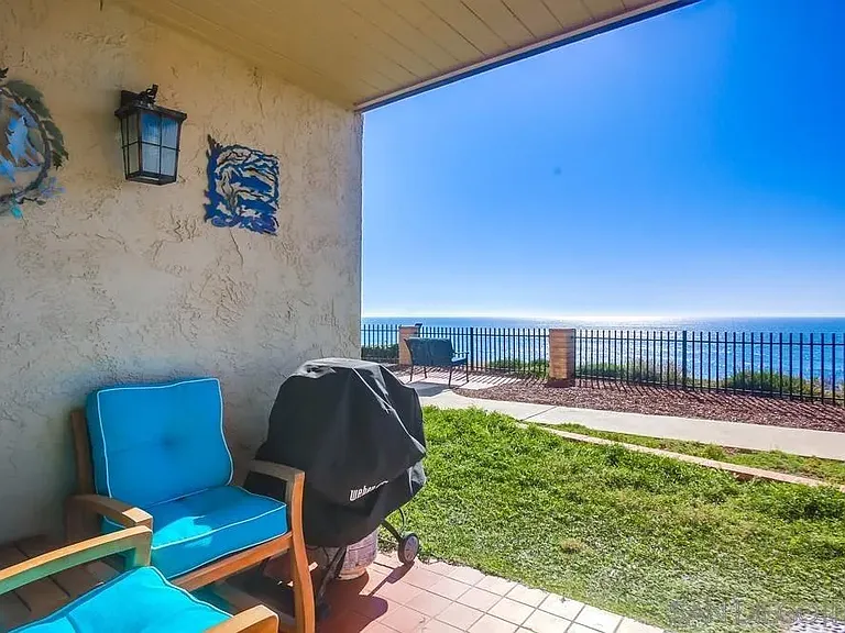 190 Del Mar Shores Ter #11 — Photo 19