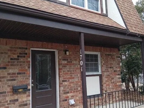 1701 21st Avenue Pl, Coralville, IA