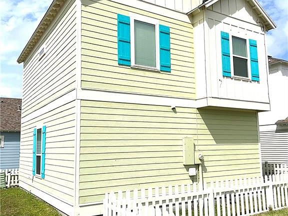 2nd image of 104 Sailhouse Way