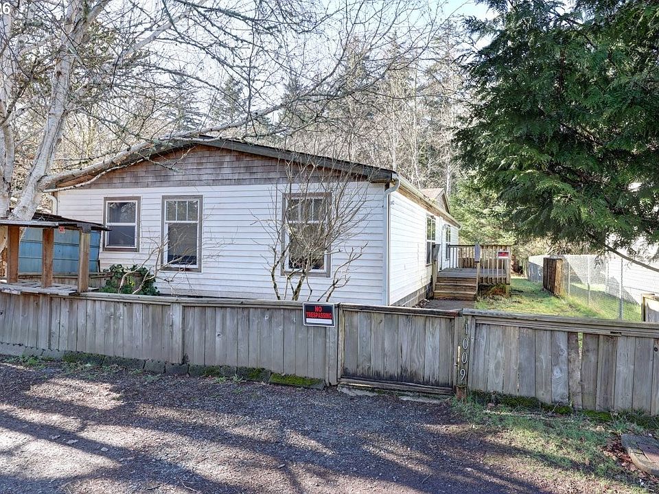 1st image of 1009 King Salmon Pl