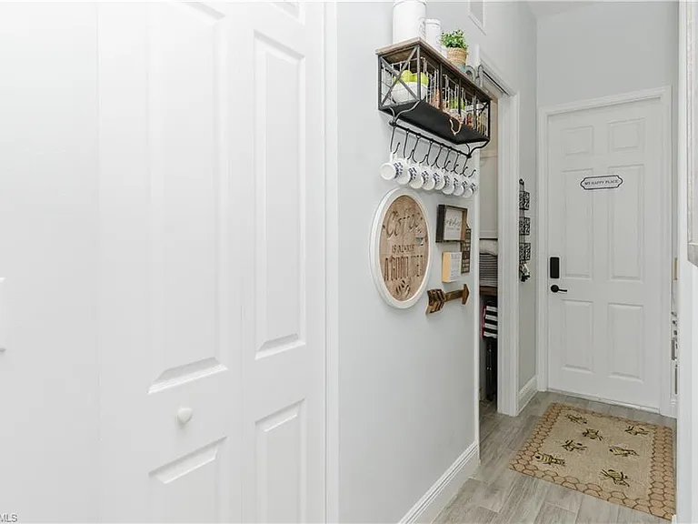 4870 Frattina St — Photo 12