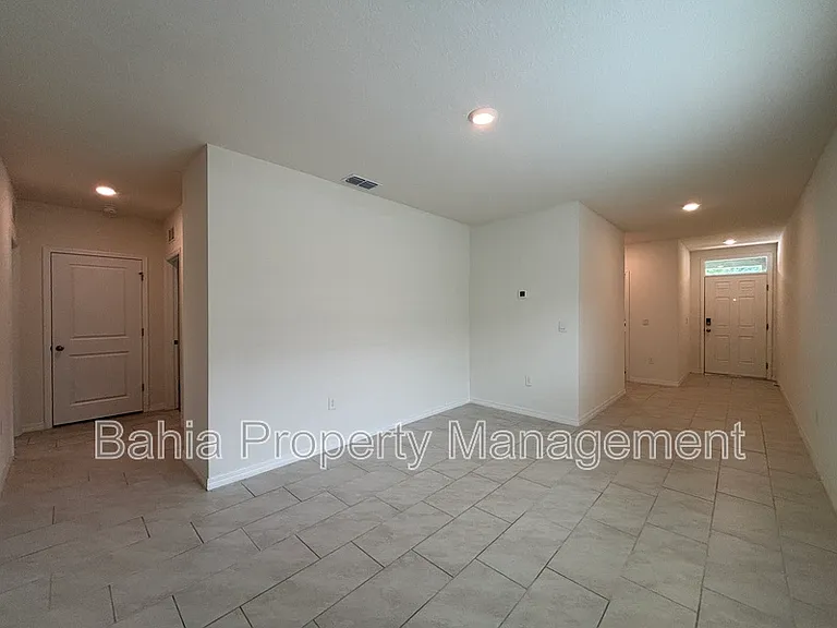 3436 Costello Cir — Photo 7