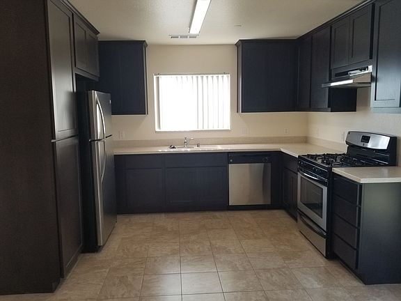 2nd image of 405 Eastwood Ave #9