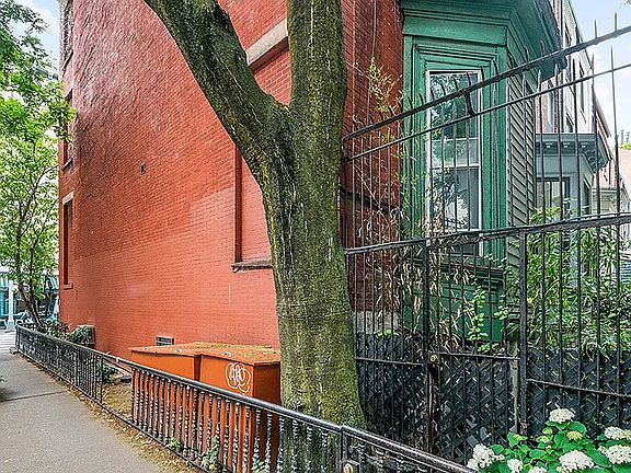 3rd image of 252 W 11th St #4