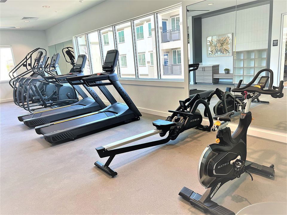 Kinsley Yard Apartment Rentals Modesto, CA Zillow