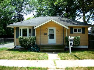 806 Coolidge Ave, Clawson, MI 48017