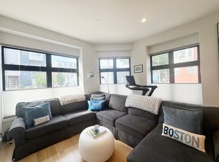 109 Liverpool St #1, Boston, MA 02128